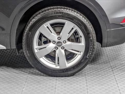 Used 2019 Audi Q5 2.0T Premium w/ Convenience Package image 35