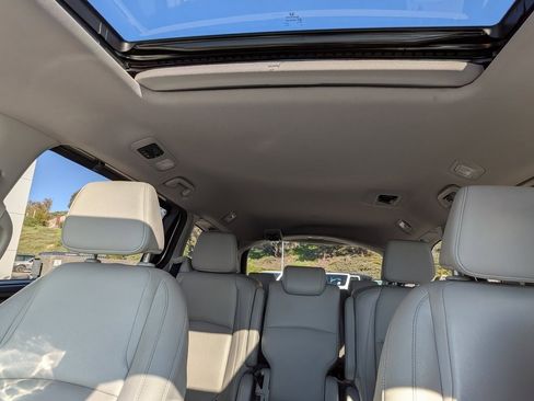 Used 2024 Honda Odyssey EX-L image 13