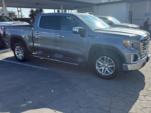 Used 2020 GMC Sierra 1500 SLT w/ SLT Premium Plus Package image 4