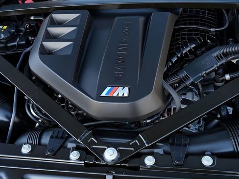 Used 2023 BMW M2 w/ Lighting Package image 81