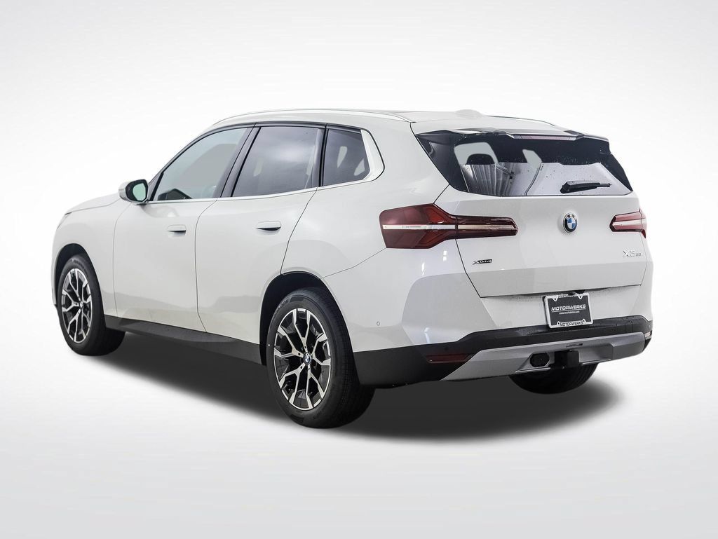 Used 2026 BMW X3 xDrive30i w/ Premium Package AWD/4WD image 3