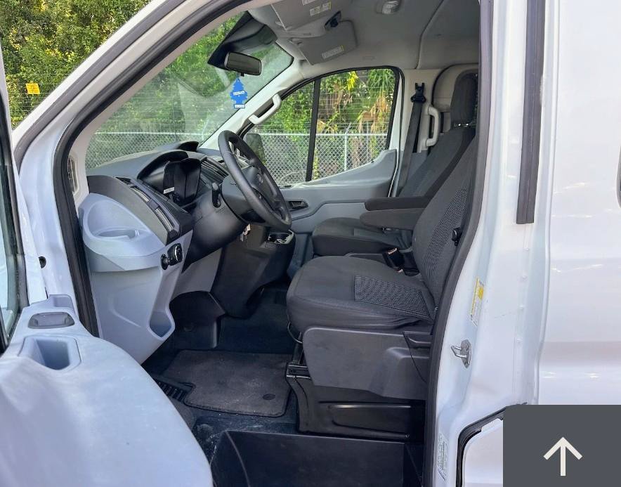 Used 2018 Ford Transit 350 XL RWD image 4