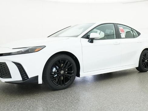 New 2026 Toyota Camry SE FWD image 45