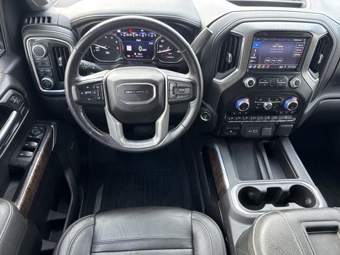 Used 2019 GMC Sierra 1500 Denali w/ Technology Package image 18