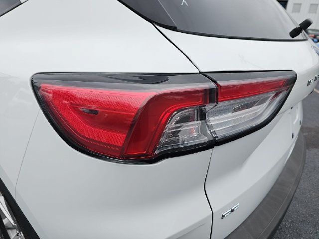 Used 2022 Ford Escape SE w/ Convenience Package FWD image 35