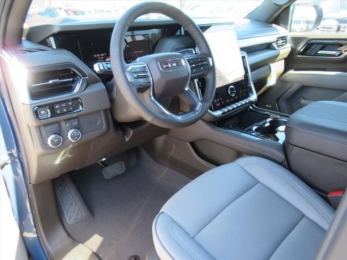 New 2026 GMC Yukon XL Elevation RWD image 16
