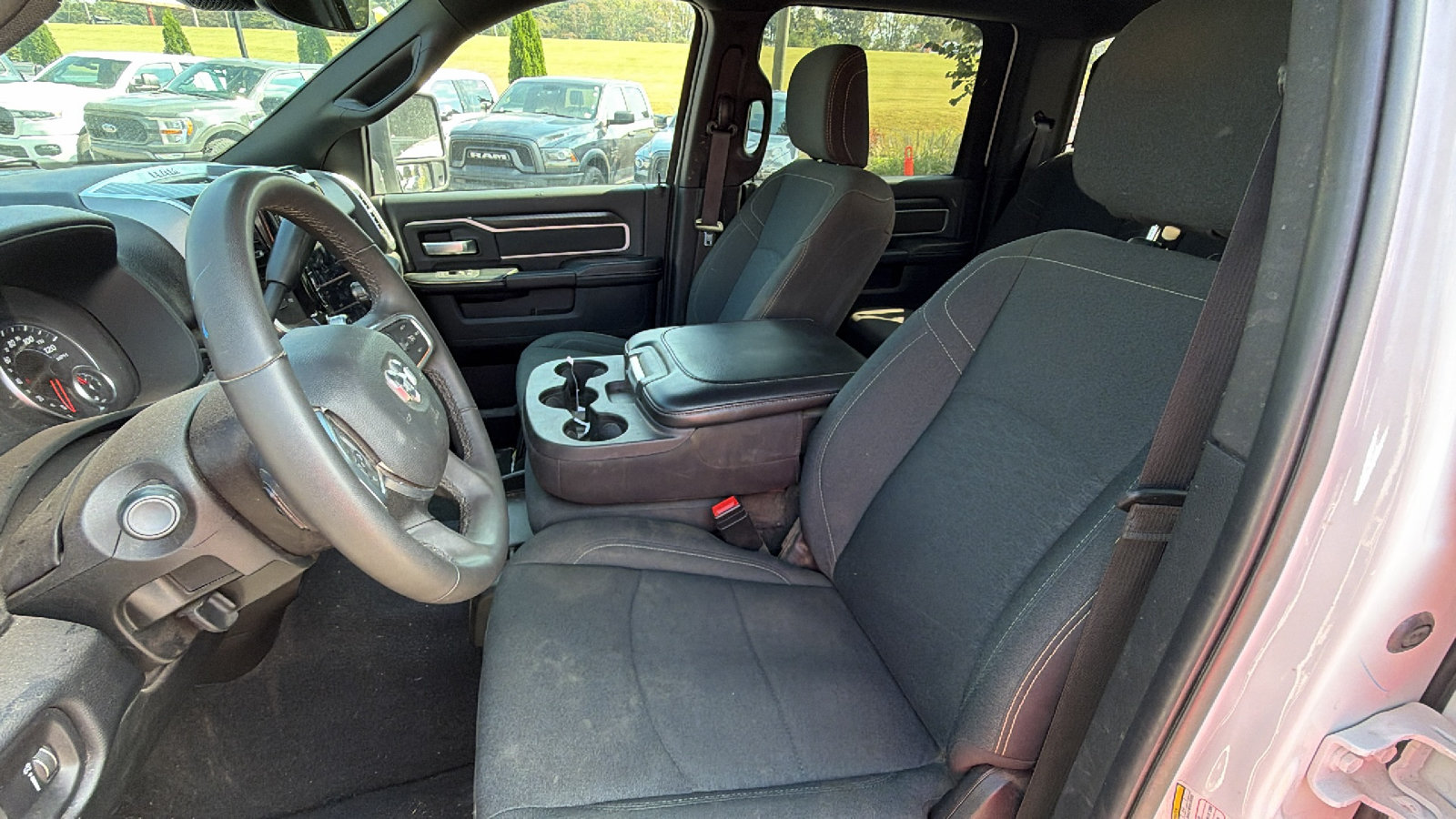 Used 2026 RAM 3500 Big Horn AWD/4WD image 17