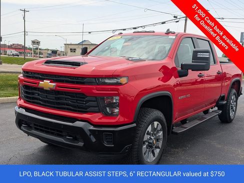 New 2026 Chevrolet Silverado 2500 Custom w/ Custom Value Package AWD/4WD image 4