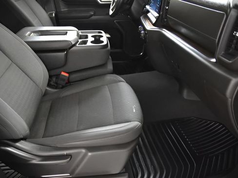 Used 2024 Chevrolet Silverado 1500 LT RWD image 34