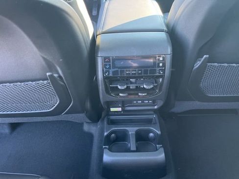 New 2026 Jeep Grand Cherokee L Limited AWD/4WD image 16