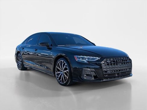 Used 2023 Audi A8 L 3.0T image 2