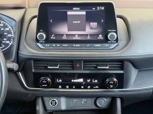 Used 2023 Nissan Rogue SV AWD/4WD image 26
