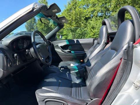 Used 1999 Porsche Boxster RWD image 13