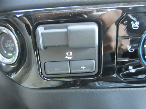 New 2026 GMC Sierra 2500 SLT w/ SLT Premium Package AWD/4WD image 21