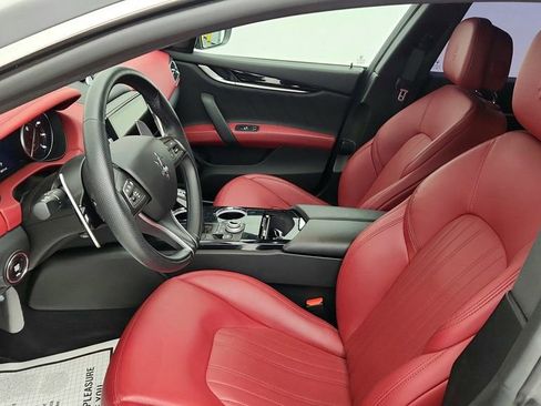 Used 2023 Maserati Ghibli Modena image 20