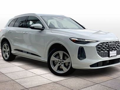 New 2025 Audi Q5 Premium Plus