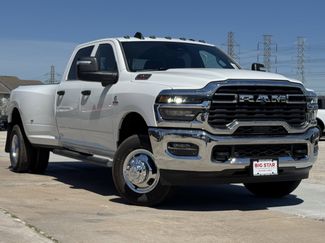 New 2026 RAM 3500 Tradesman video 2