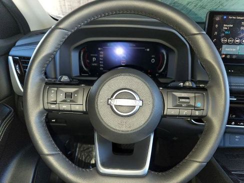 Certified 2024 Nissan Rogue SL image 24