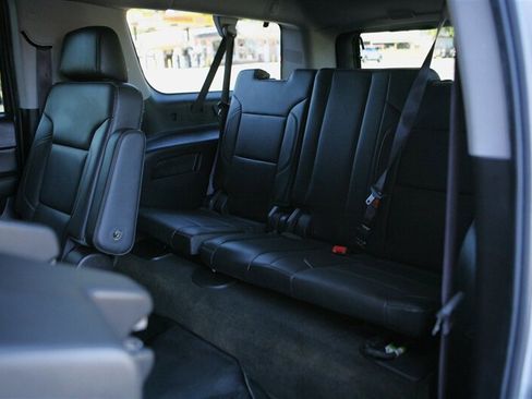 Used 2015 Chevrolet Suburban LTZ AWD/4WD image 18