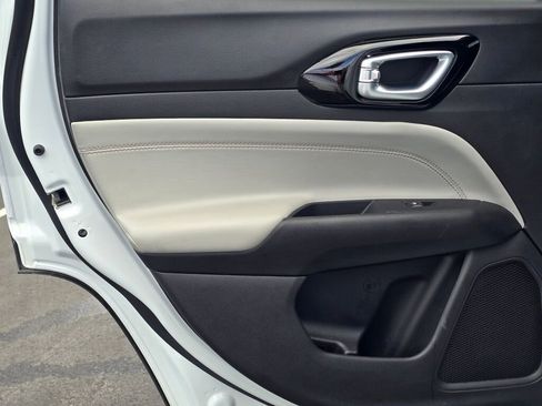 Used 2024 Jeep Compass Limited image 41