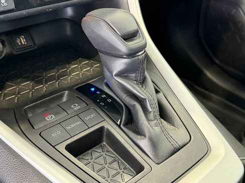 Certified 2023 Toyota RAV4 XLE w/ Convenience Package FWD image 30