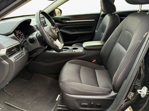 Used 2019 Nissan Altima 2.5 SV image 19