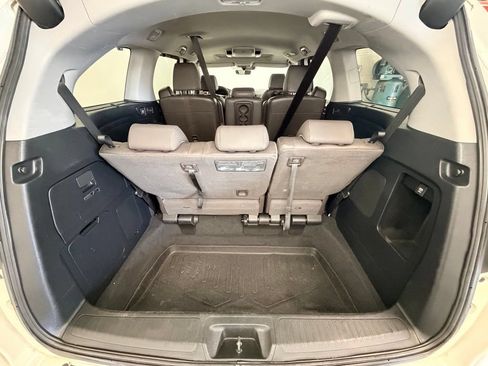 Used 2019 Honda Odyssey Touring image 7