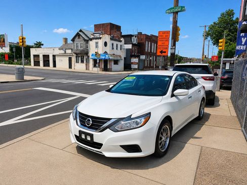 Used 2018 Nissan Altima 2.5 S FWD image 2