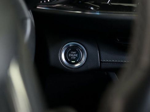 Used 2023 Buick Envision Essence image 17