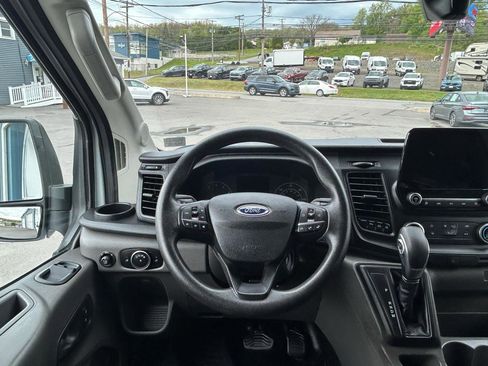 Used 2020 Ford Transit 250 Medium Roof RWD image 22