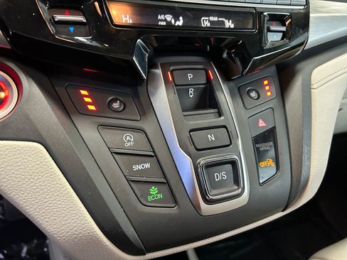Used 2025 Honda Odyssey EX-L image 32
