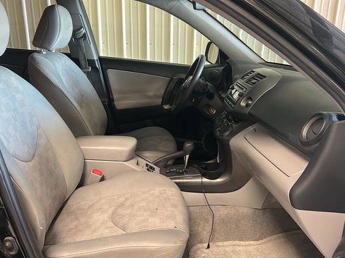 Used 2012 Toyota RAV4 4WD w/ Value Pkg image 13