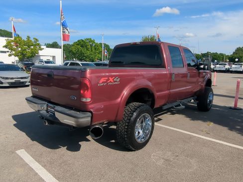Used 2005 Ford F250 XLT AWD/4WD image 8