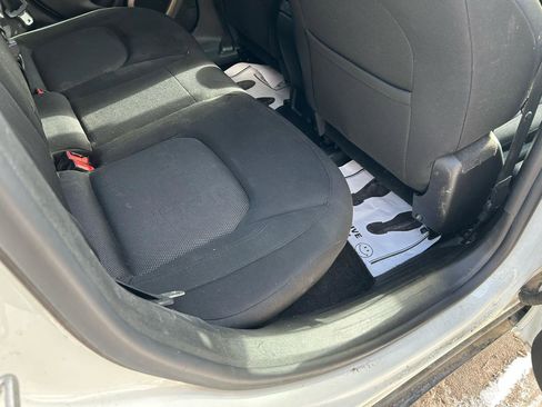 Used 2015 Jeep Renegade Latitude w/ Trailer Tow Group image 11