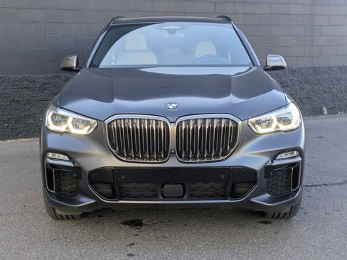 Used 2020 BMW X5 M50i w/ Executive Package image 2