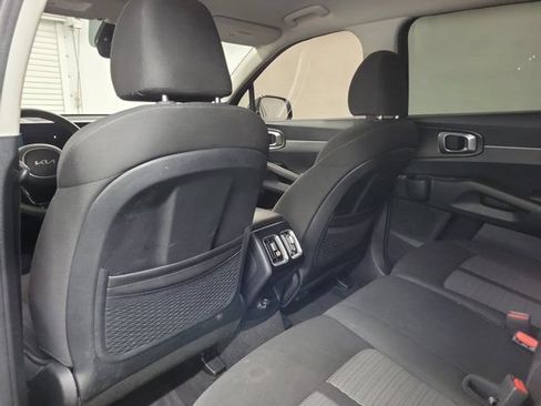 Certified 2024 Kia Sorento LX FWD image 13