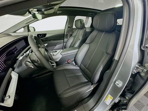 New 2025 Cadillac Optiq Sport 2 image 13