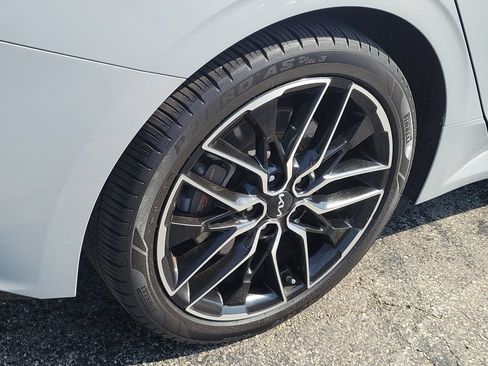 Used 2023 Kia K5 GT w/ GT1 Package FWD image 5