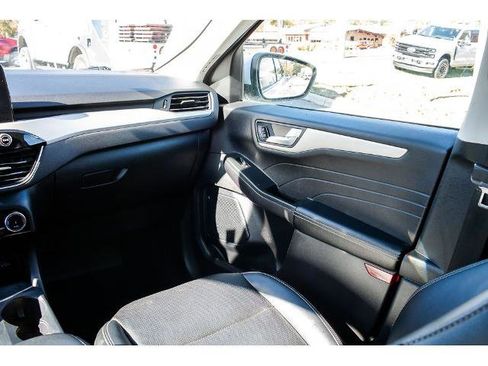 Certified 2022 Ford Escape SEL image 16