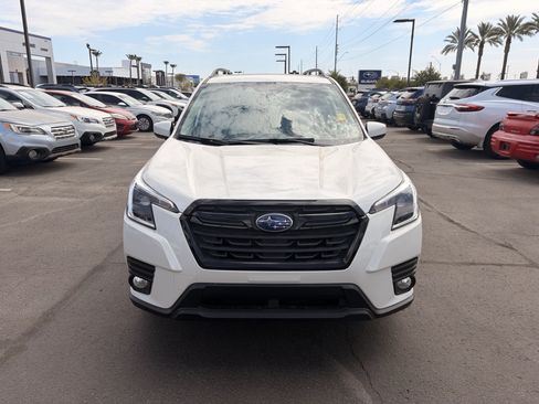 Used 2023 Subaru Forester Premium AWD/4WD image 8