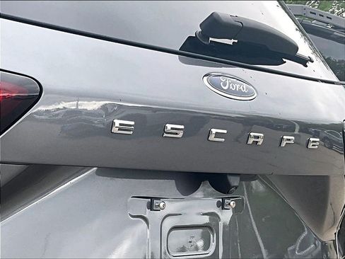 Used 2024 Ford Escape Active AWD/4WD image 28