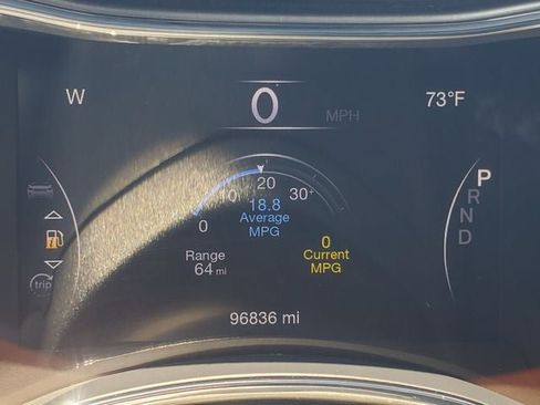 Used 2020 Jeep Grand Cherokee Altitude AWD/4WD image 11