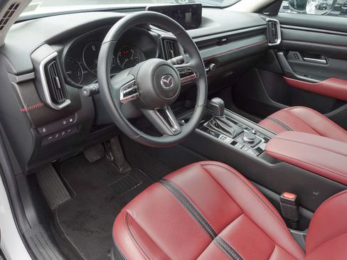 Certified 2025 MAZDA CX-50 AWD 2.5 Hybrid w/ Premium Pkg image 9