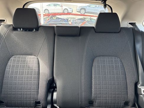 Used 2025 Honda HR-V LX image 18