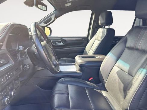 Used 2022 Chevrolet Tahoe RST w/ Luxury Package image 9