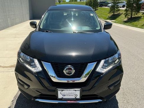 Used 2018 Nissan Rogue S AWD/4WD image 8