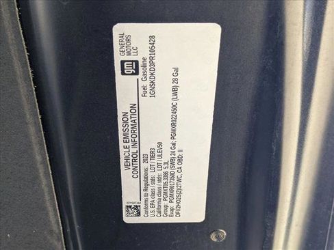 Used 2023 Chevrolet Suburban Z71 w/ Luxury Package image 25