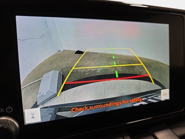 Certified 2025 Toyota RAV4 XLE FWD image 20