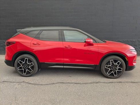 Used 2023 Chevrolet Blazer RS w/ Driver Confidence II Package AWD/4WD image 2