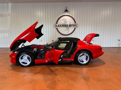 Used 1994 Dodge Viper RT/10 image 44